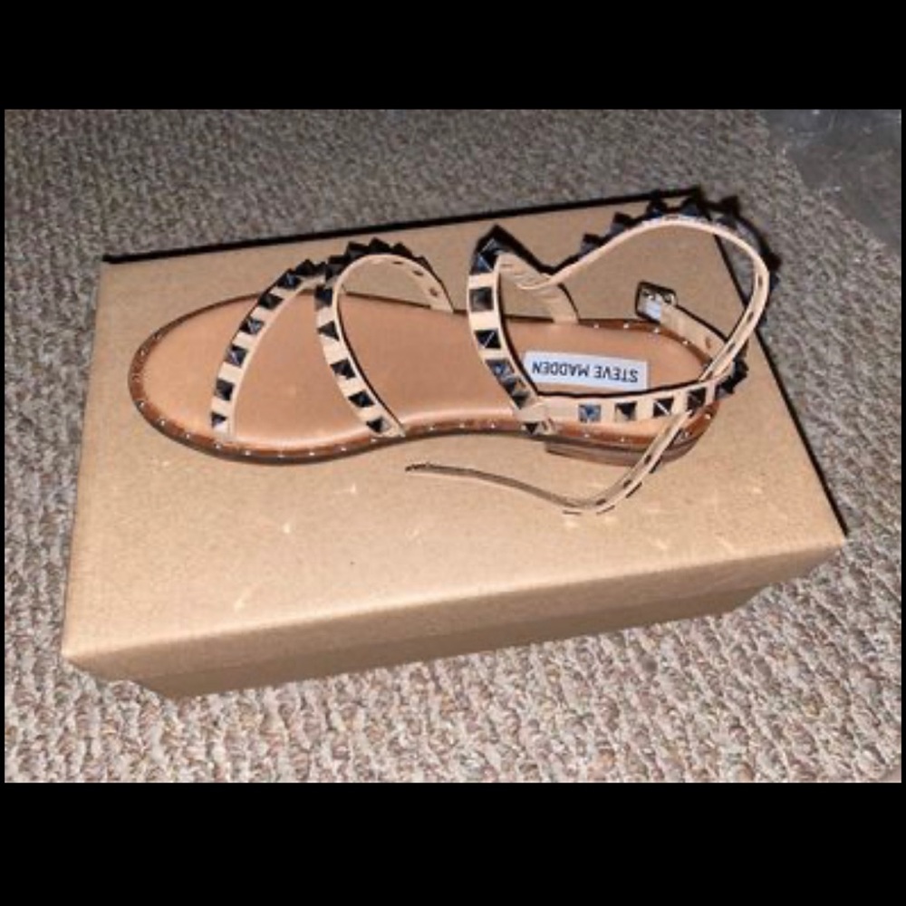 Steve Madden sandals
